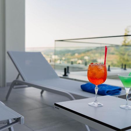 Royal Hill Hotel Vorë المظهر الخارجي الصورة