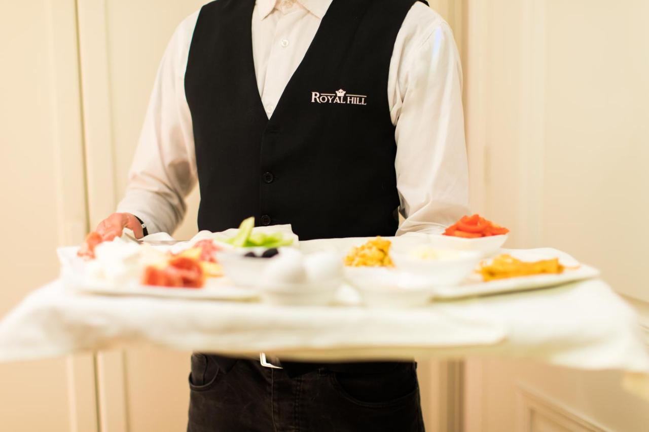 Royal Hill Hotel Vorë المظهر الخارجي الصورة
